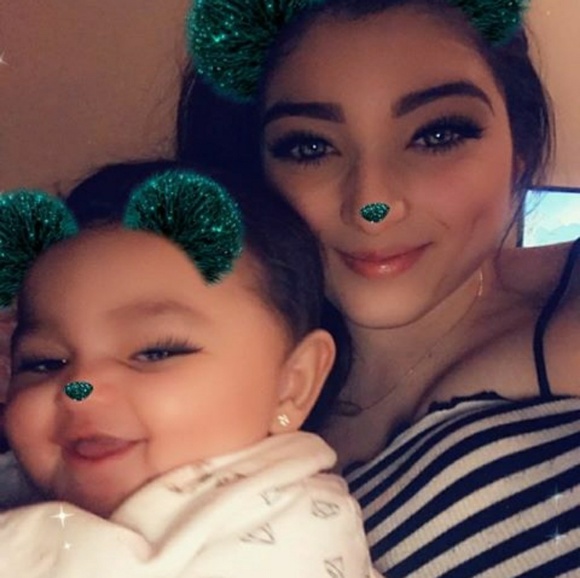 Meet your Posher, Maria - Picture 1 of 3